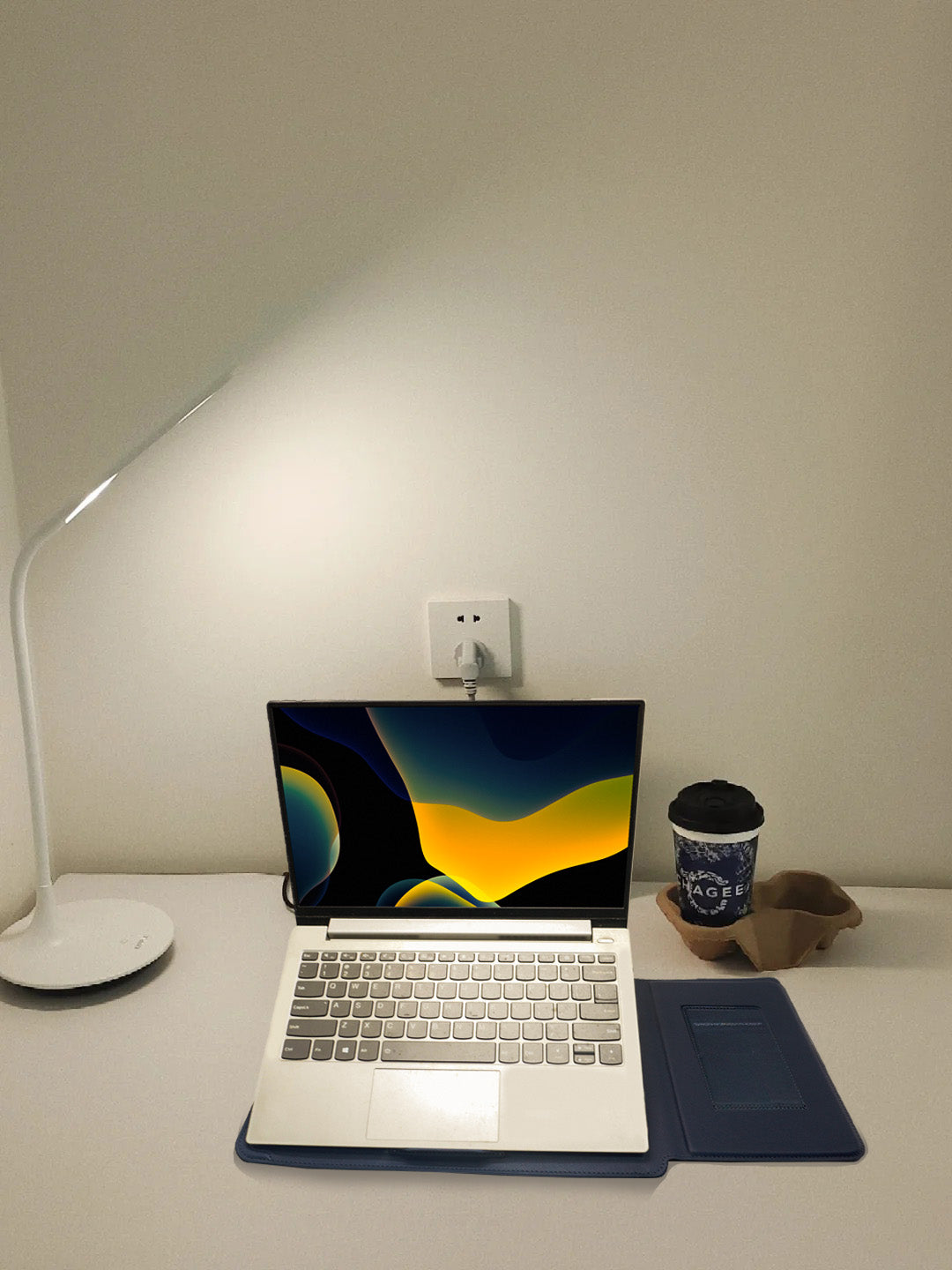 Edsonsoon MT552 5-in-1 Multi-Function PU Laptop Bag – Wireless Charger, Phone Holder & Travel Organizer